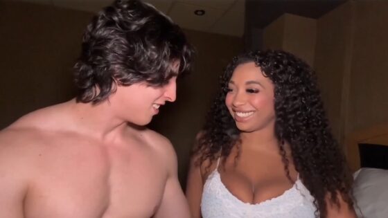 فيديو يوسف خليل مع البنت البرازيلية