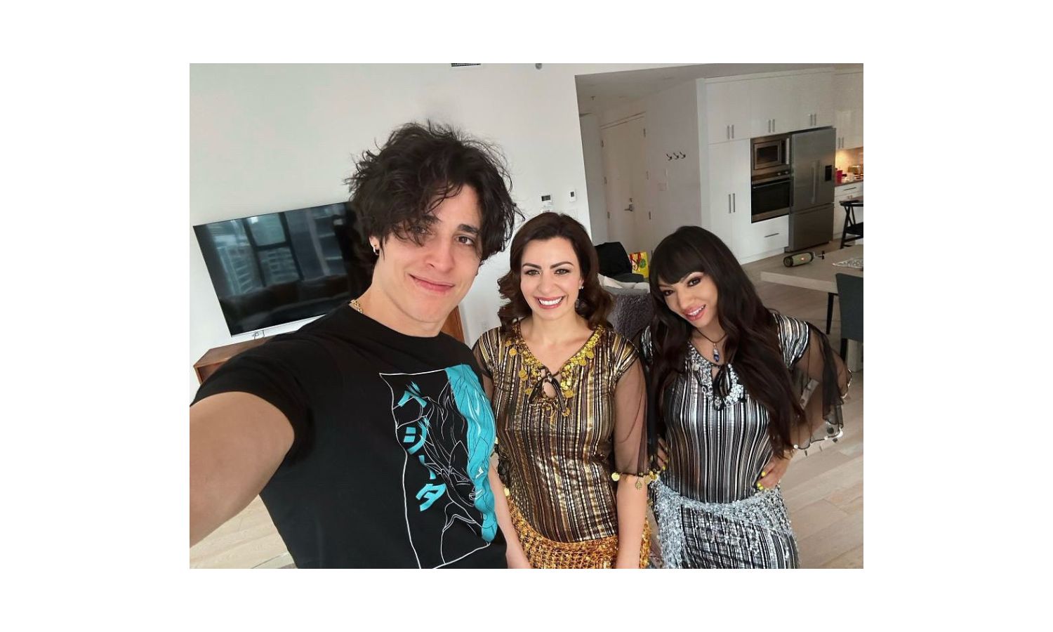“فلم اتحاد العرب” مقطع الوحش التونسي مع الينا انجل وساشا المصريه +18 كامل بدقة عالية