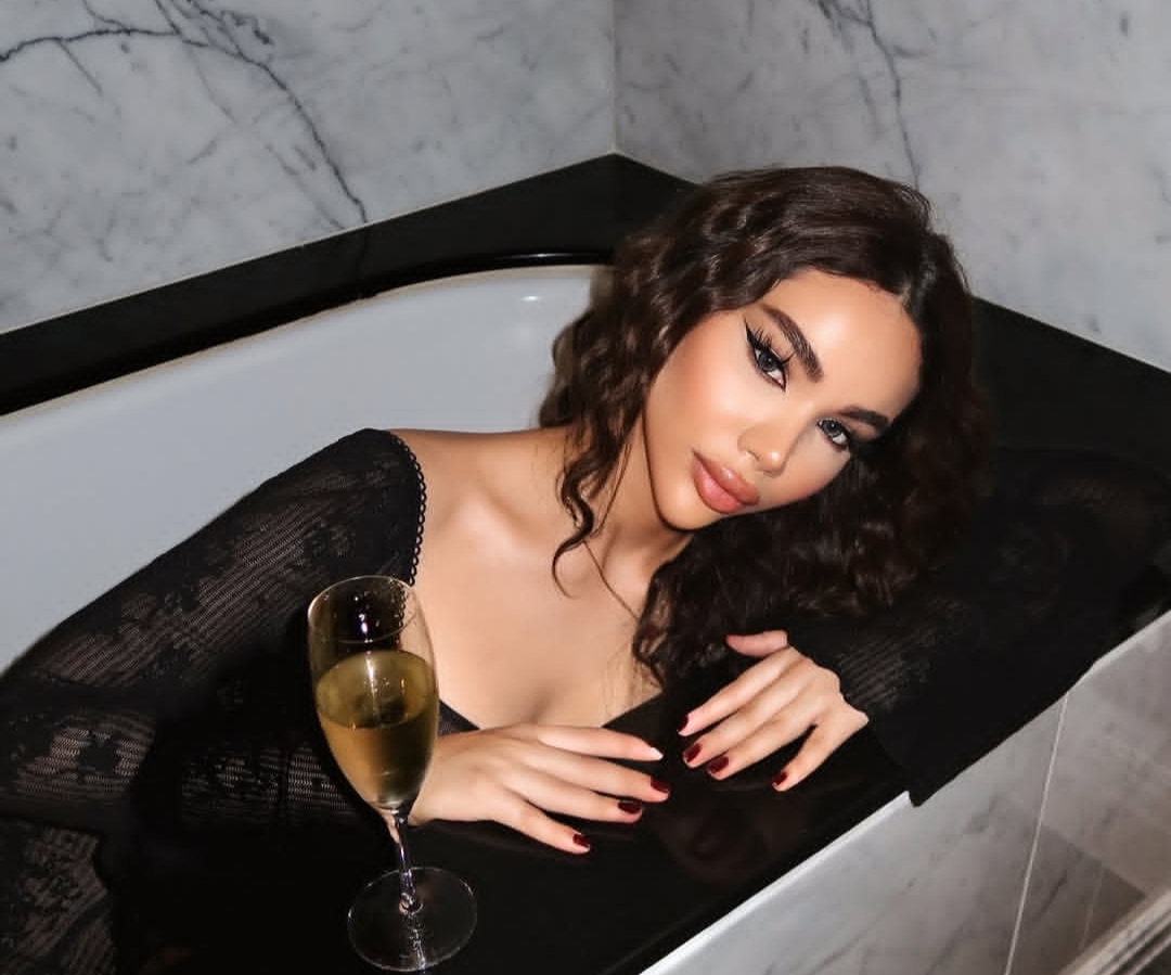 فيديو نايا خيري مع الفحل