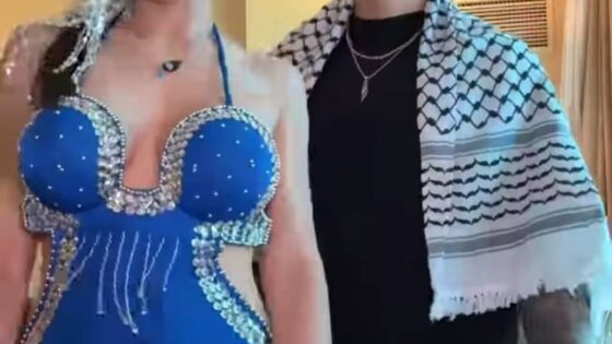 فيديو ساشا بيرل مع جوفان جوردان