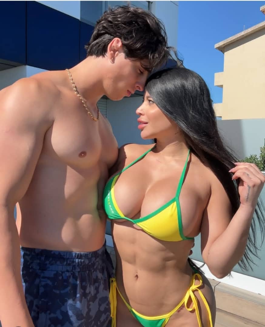 “للكبار فقط” فيديو الوحش التونسي مع مس سارة +18 كامل مجانا