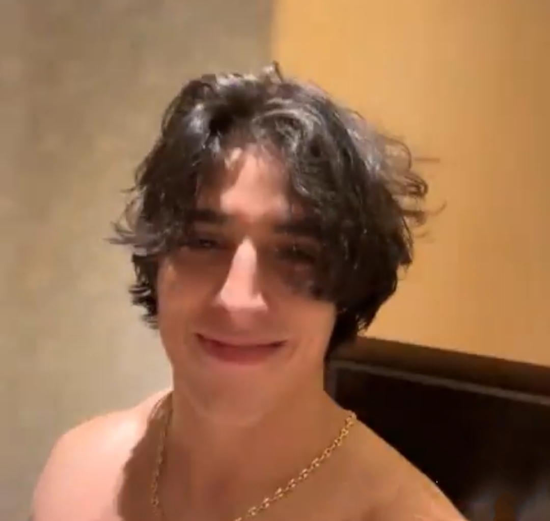 فيديو يوسف خليل مع الفانز ريكاكو