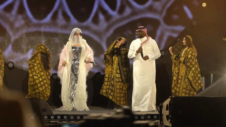 “شاهد حصريا” هيفاء وهبي بالبرقع من مهرجان واو فيستيفال 2025