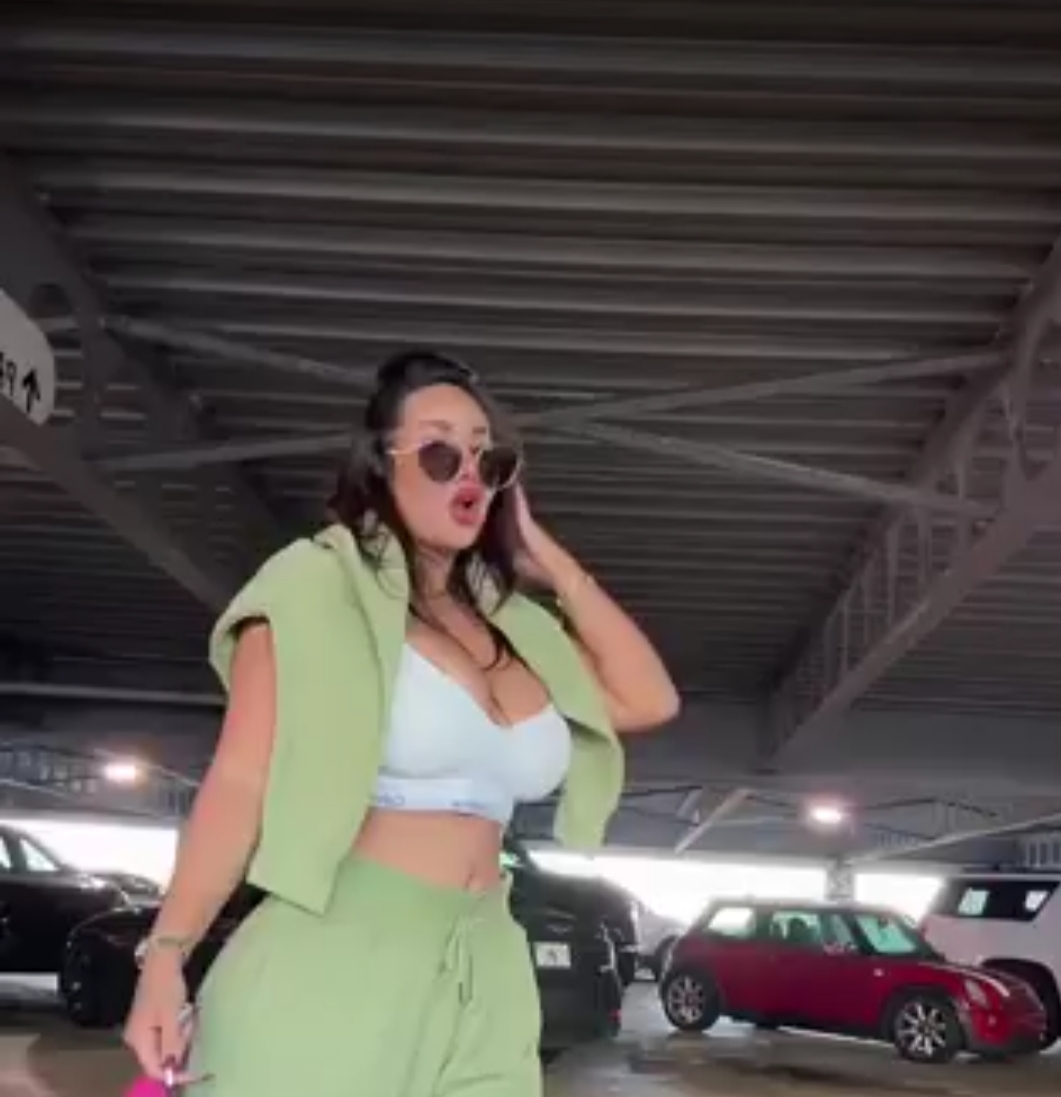 فيديو باربي نجد السعودية خادمة الفندق المنحرفة