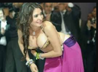 فيديو الراقصة دينا مع حسام ابو الفتوح
